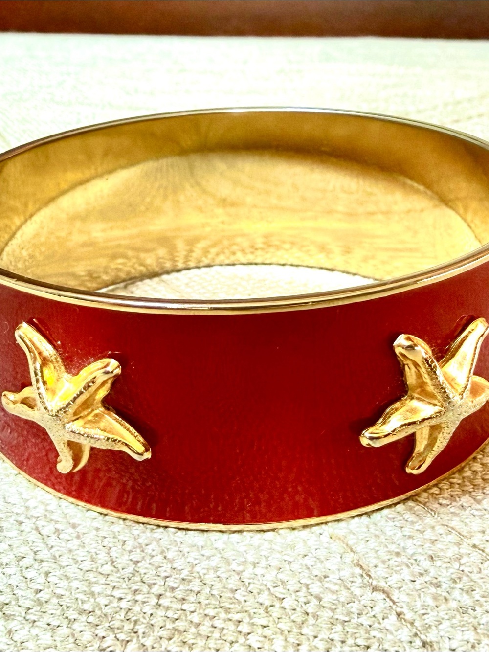 Starfish Red Enamel Bangle